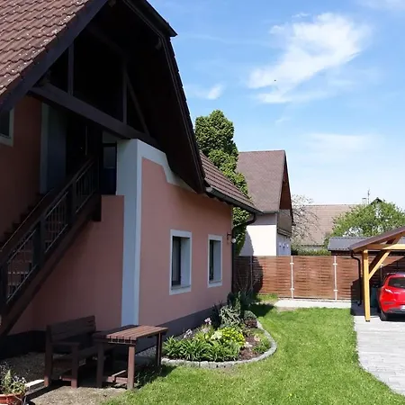 U Rybnika Svet * Domanín